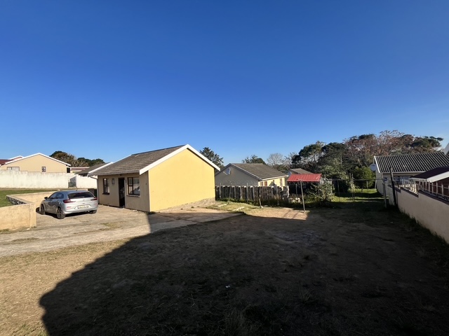 2 Bedroom Property for Sale in Haven Hills Eastern Cape